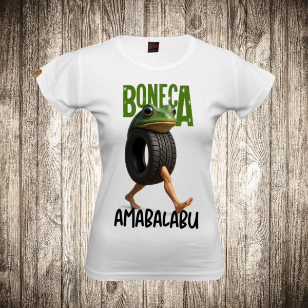 zenska majica boja bela slika boneca amabalabu brain rot