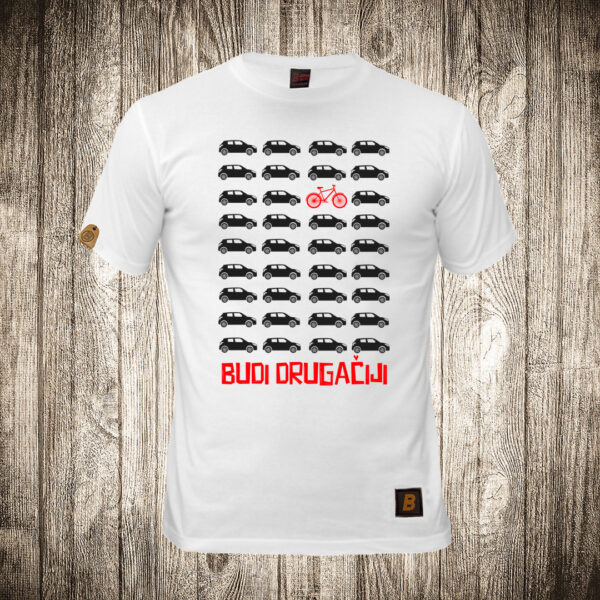 decija majica boja bela slika budi drugaciji bicikl