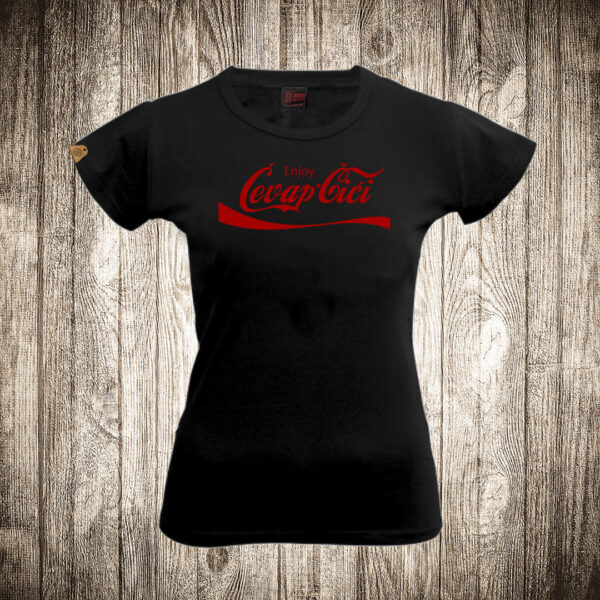 zenska majica boja crna slika cevapcici 2 coca cola