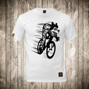 Istetoviran pas vozi bicikl