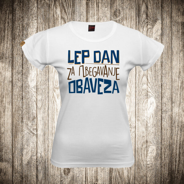 zenska majica boja bela slika lep dan za izbegavanje obaveza