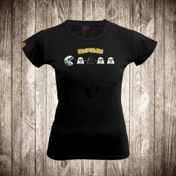zenska majica boja crna slika pac wars pacman i star wars