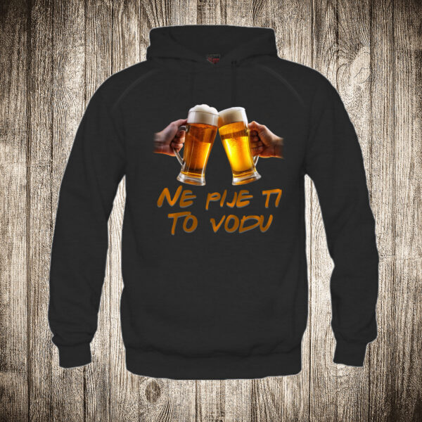 duks sa kapuljacom boja crna slika pivo ne pije ti to vodu