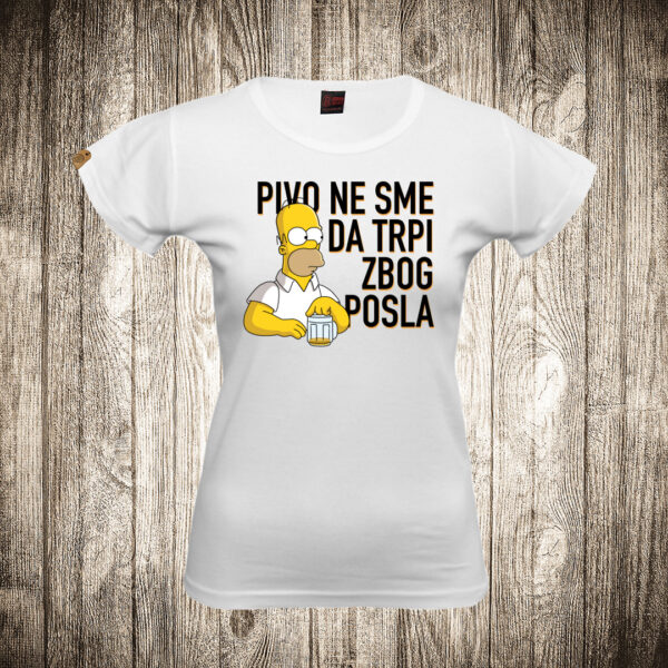 zenska majica boja bela slika pivo ne sme da trpi zbog posla