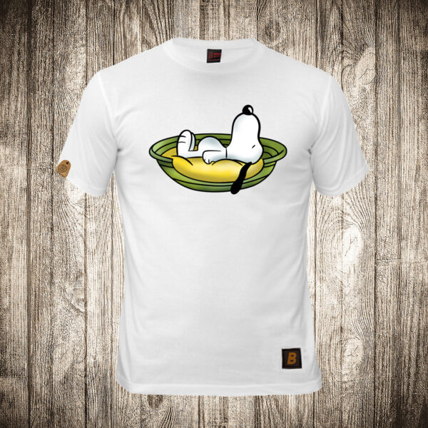 muska majica boja bela slika snupi snoopy na krevetu za kucne ljubimce