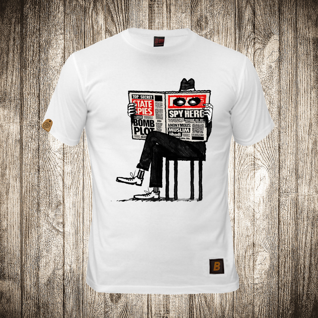 Muška majica bele boje sa motivom Špijun - Novine muska majica boja bela slika spijun novine