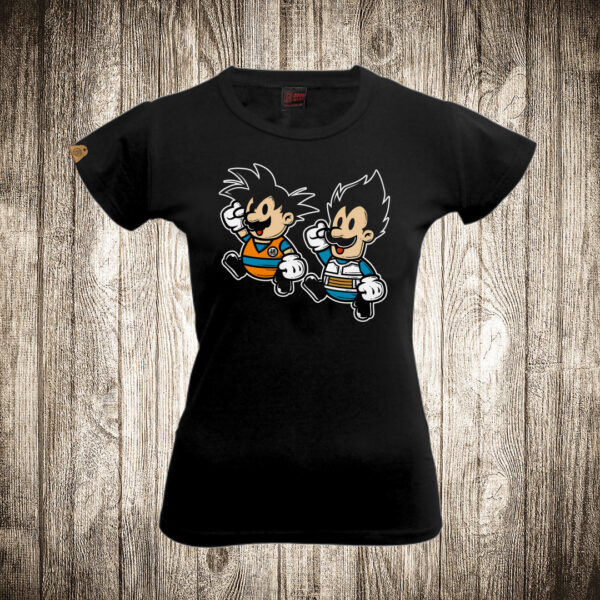 zenska majica boja crna slika super mario i luidji goku edition dragon ball