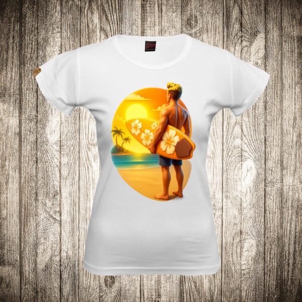 zenska majica boja bela slika surfer gleda u talase more plaza
