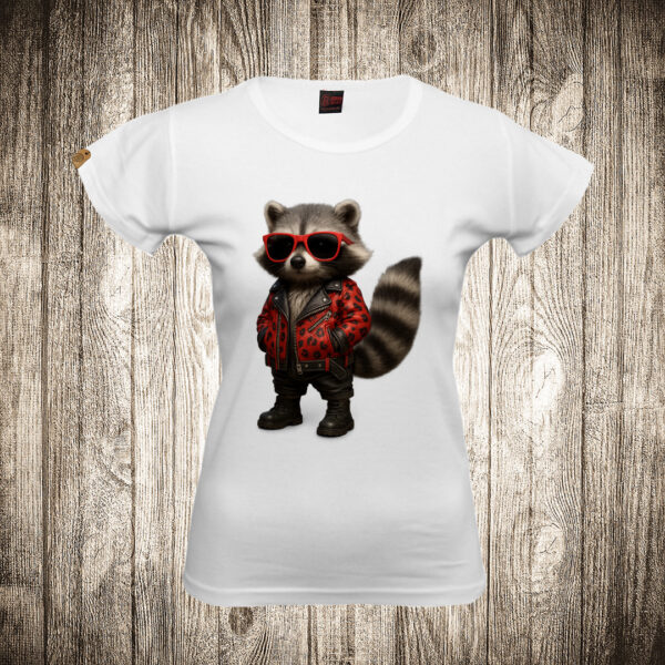 zenska majica boja bela slika urban rakun moda fashion
