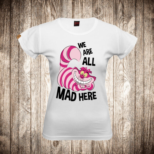 zenska majica boja bela slika we all mad here 2 macka